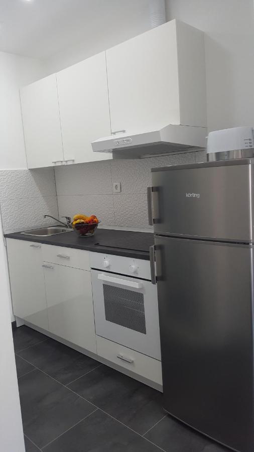 Grey House Apartment Makarska Exterior photo